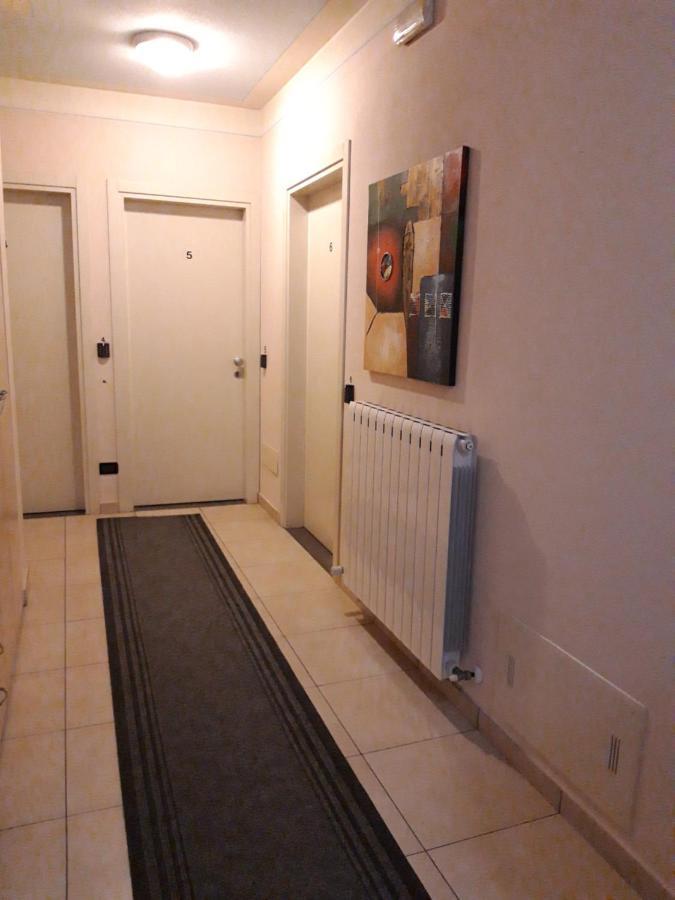 Affittacamere Cigole Exterior foto